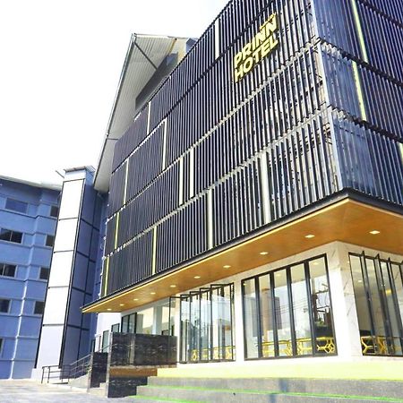 Prinn Hotel Районг Экстерьер фото